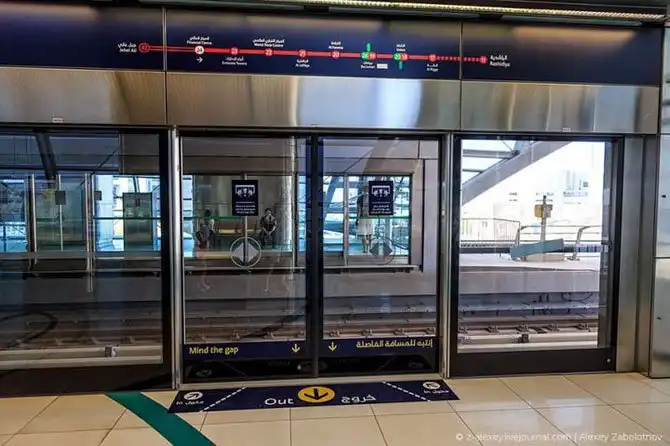 Путешествие по метро Дубая