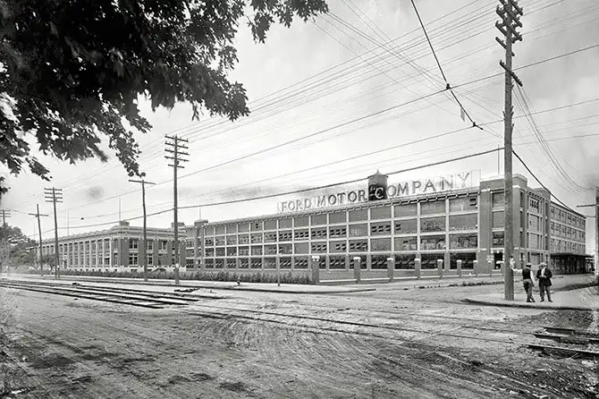 Детройт тогда и сейчас