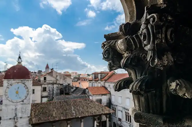 Прогулка по историческому городу в Хорватии