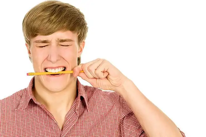 10 повседневных действий, которые вредят вашему здоровью