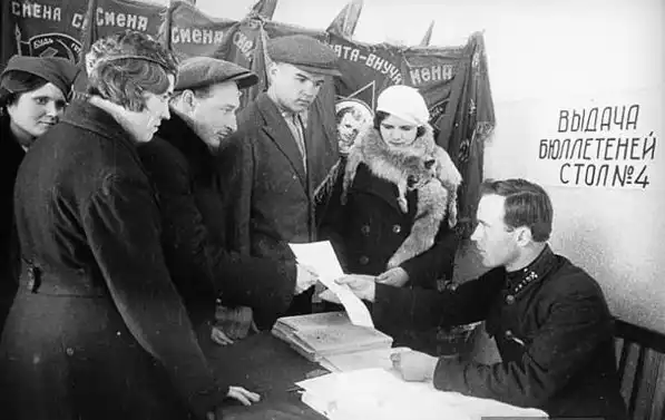 Как проходили протесты на первых советских выборах в 1937 году