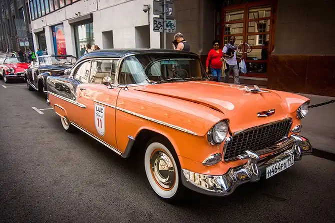 Красивые ретро-автомобили на L.U.C Chopard Classic Weekend Rally