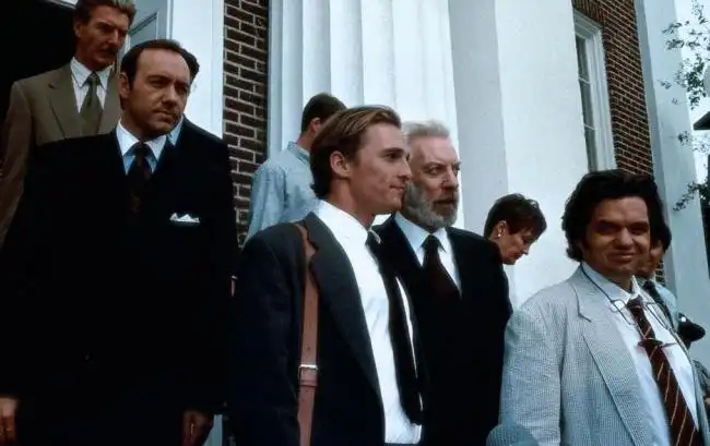 20 шикарных кинодетективов, над которыми придется поломать голову