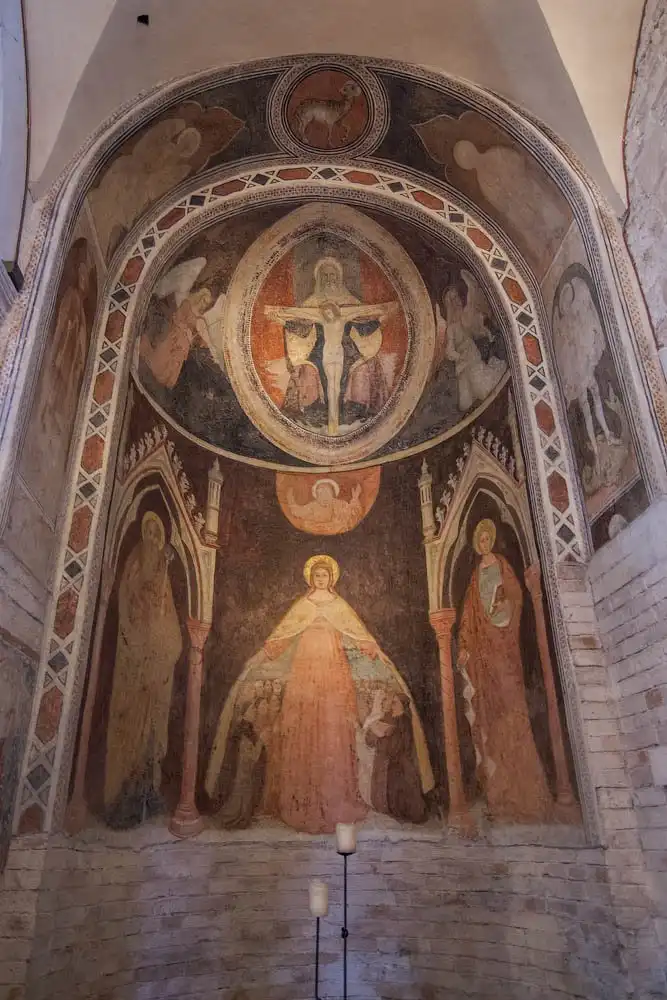 Прогулка по четырем соборам Вероны