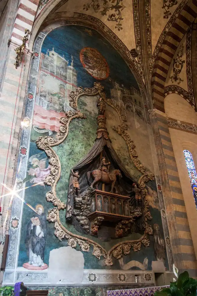 Прогулка по четырем соборам Вероны