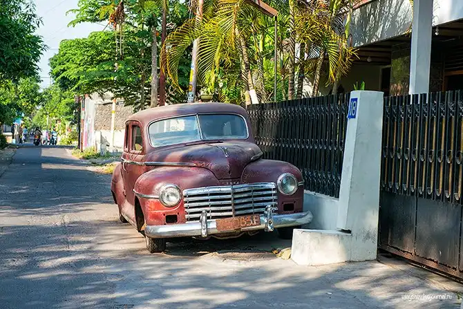 Как делают батик в Индонезии