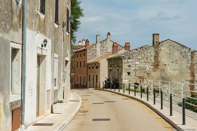 Прогулка по цветной жемчужине Адриатики