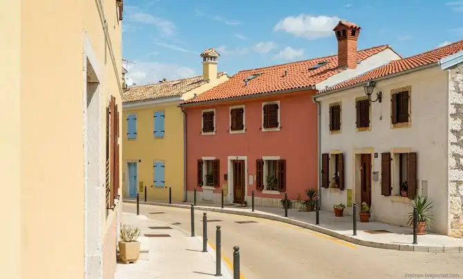 Прогулка по цветной жемчужине Адриатики