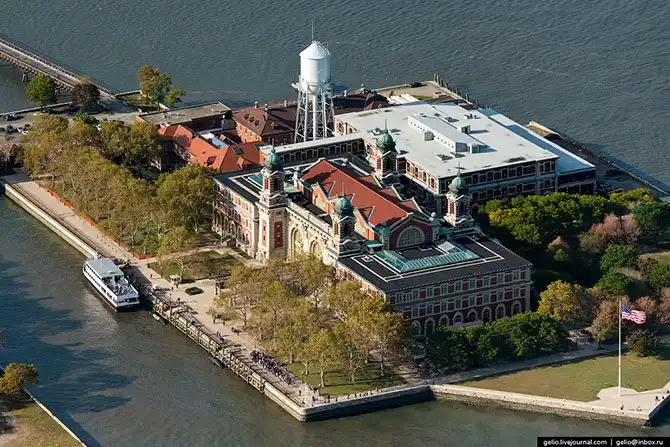 Нью-Йорк с высоты