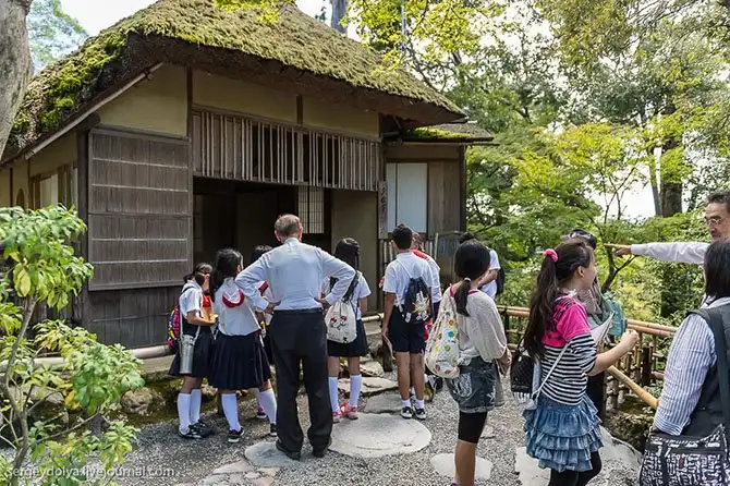 Экскурсия по буддийскому Золотому храму