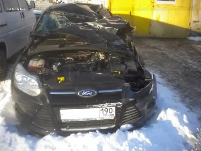 Фотоотчет о восстановлении «перевертыша» Ford Focus