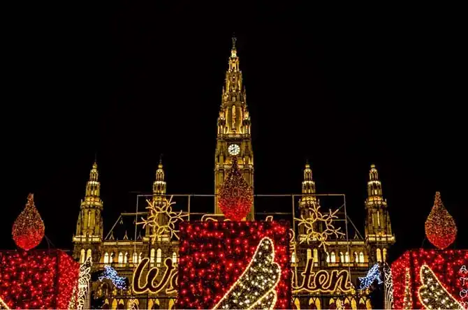 Сказочные города, которые готовы ко встрече Нового года