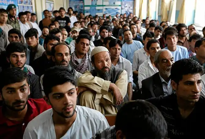 Как получают водительские права в Кабуле