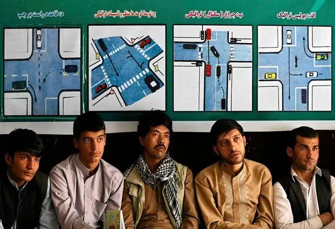 Как получают водительские права в Кабуле