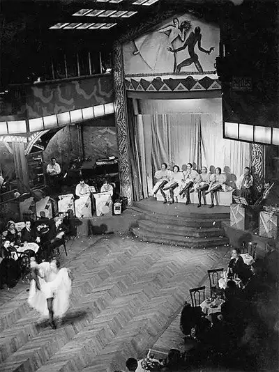 Ночной Париж на фотографиях Брассая