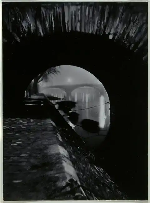 Ночной Париж на фотографиях Брассая