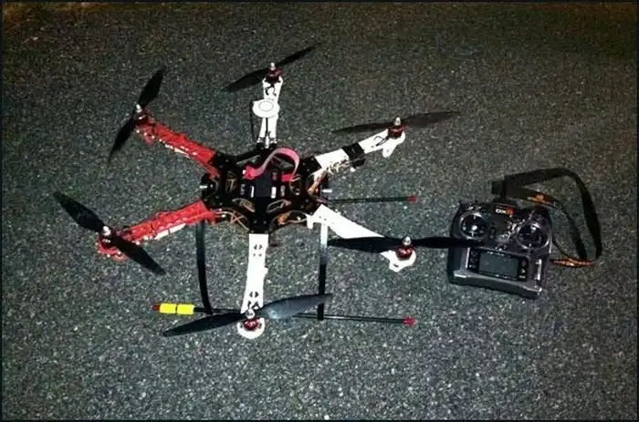 Преступники использовали гексакоптер для доставки контрабанды в колонию