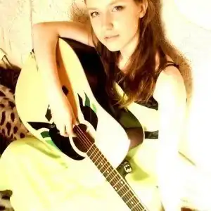 Шариковой ручкой