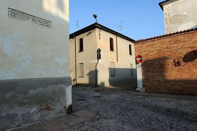 Путешествие по «идеальному городу Ренессанса» Саббьонете