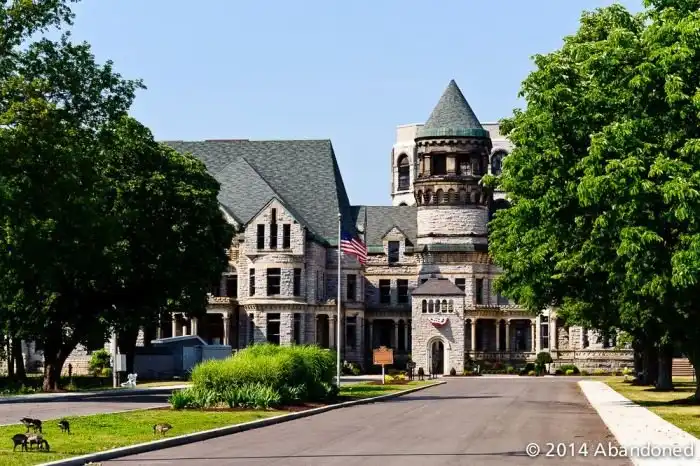 Мэнсфилдское исправительное учреждение или знаменитая тюрьма Шоушэнк