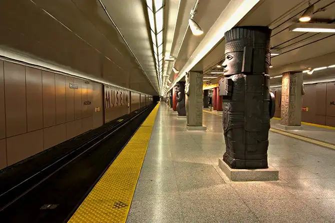 10 станций метро с самым неординарным интерьером