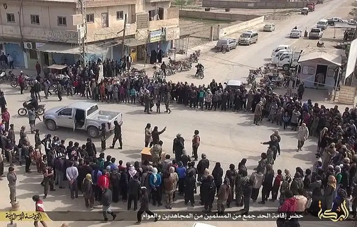 Боевики ИГИЛа вновь отрубили руку вору