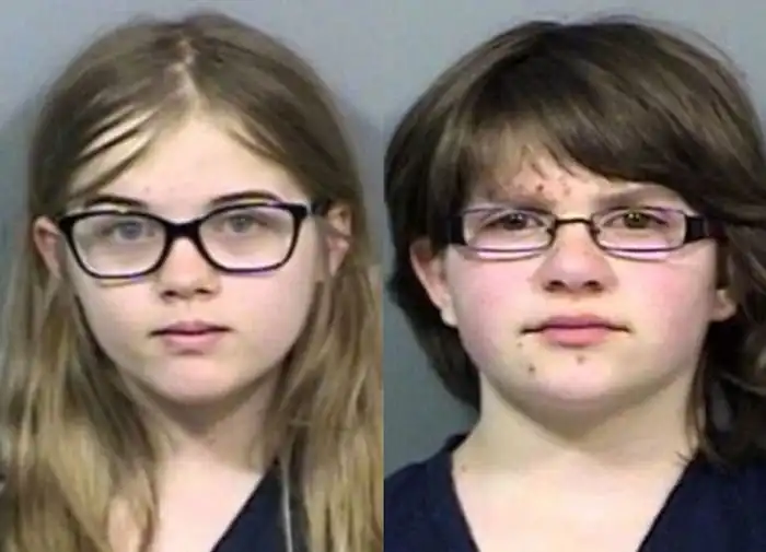 Чтобы ублажить Слендермена 12-летние девочки попытались убить подругу