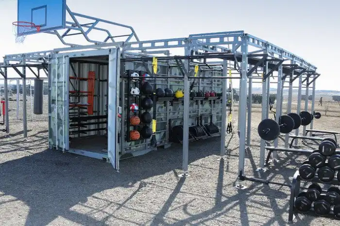 Спортивный полевой уголок российской армии