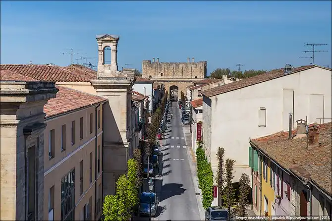 Корабль на прокат и путешествие по Франции