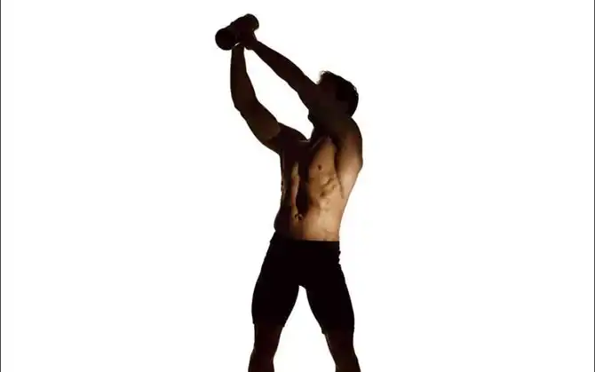 Как использовать бытовые предметы в качестве домашних тренажеров