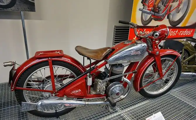 Экскурсия по музею техники в Праге