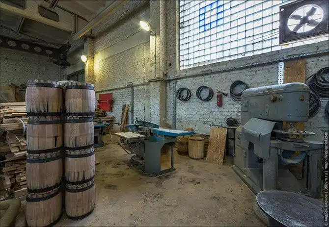 Как делают дубовые бочки