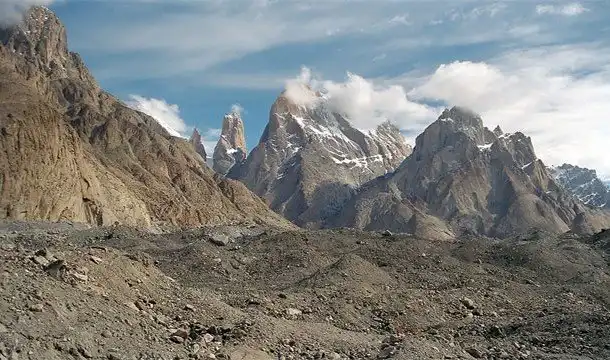 Самые впечатляющие утёсы планеты