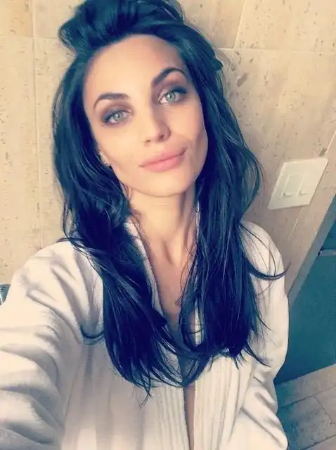 Люди постоянно путают эту модель с Анджелиной Джоли