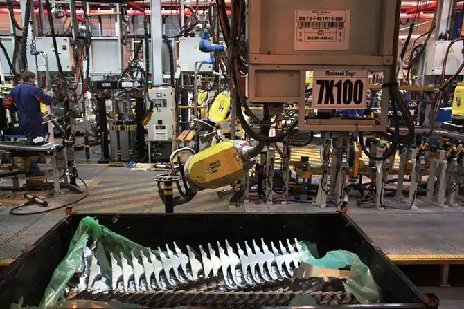 Как собирают в России новые Ford Mondeo