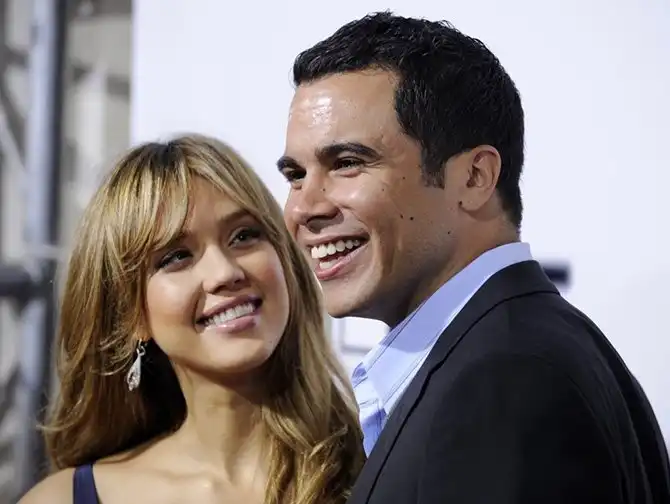 Знаменитости, которые нашли любовь на съемках