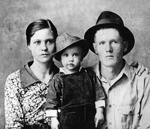 Двадцать фактов о короле рок-н-ролла