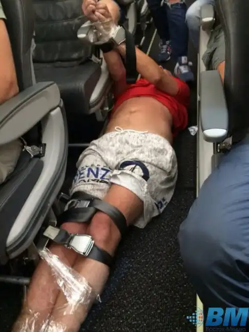 На борту ночного рейса Гонконг - Владивосток произошла драка