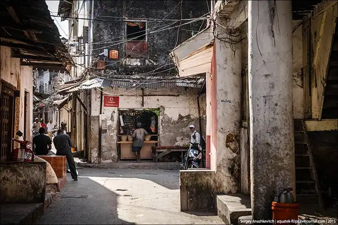 Не райская столица райского острова