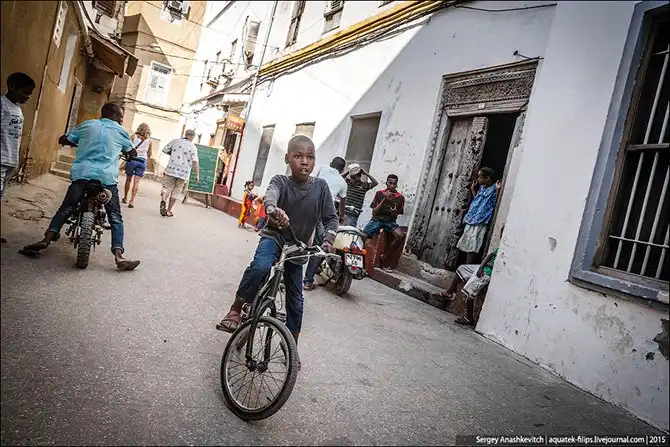 Не райская столица райского острова