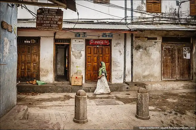 Не райская столица райского острова