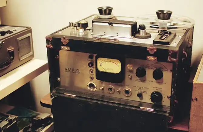 Как в Америке хранят фильмы на случай конца света