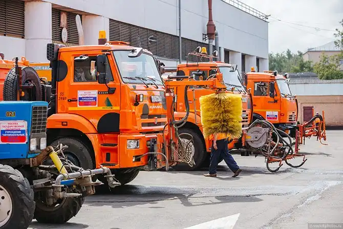 Как моют улицы Москвы