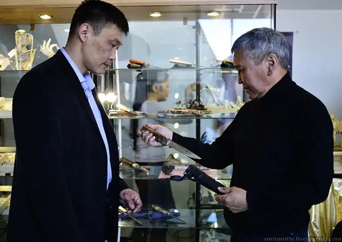 Как делают якутские ножи