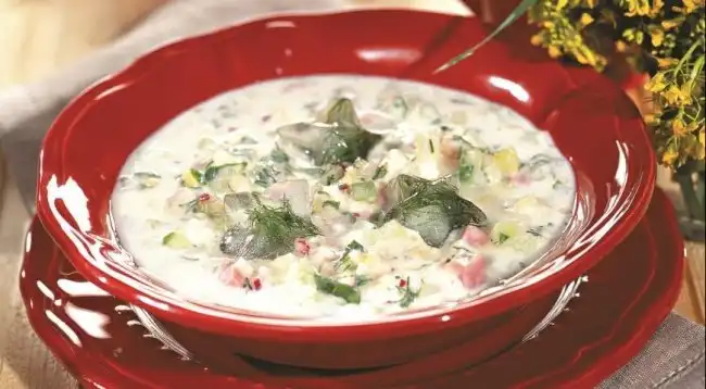 5 рецептов окрошки, которая спасет нас от жары