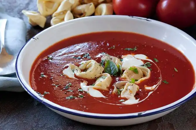 10 полезных свойств «яблок любви»