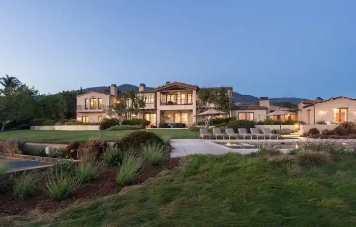 Шикарный особняк Леди Гаги