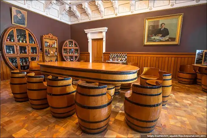 Экскурсия по винзаводу Массандра