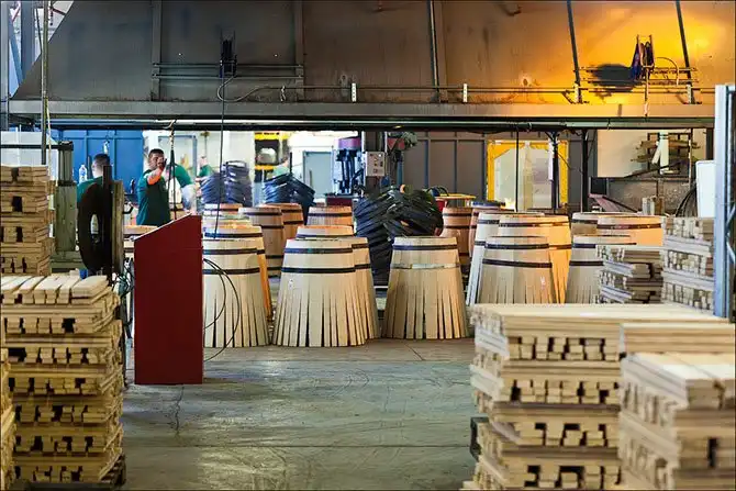 Как делают коньячные бочки