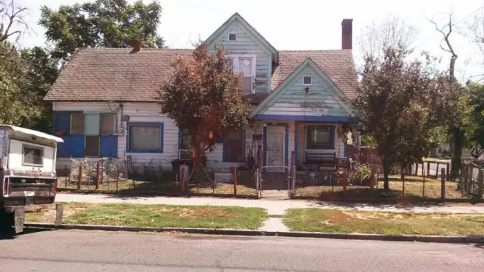 Волонтеры привели в порядок дом пожилого американца